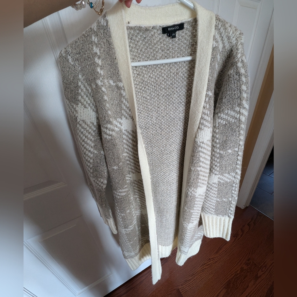 RW&CO. Cream and Gray Knit Cardigan